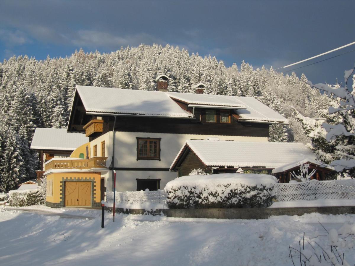 Landhaus Kloosterstube Hermagor-Pressegger See Bagian luar foto
